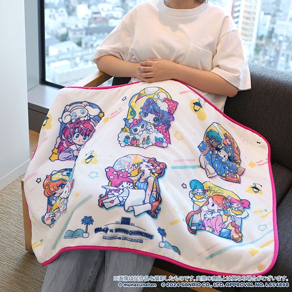 W × SANRIO CHARACTERS@{At3WAYuPbg