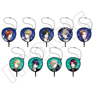 あーぴー☆銀テープストラップキット9本 お客様着画】Adoさんの銀テープストラップキット着画をいただき